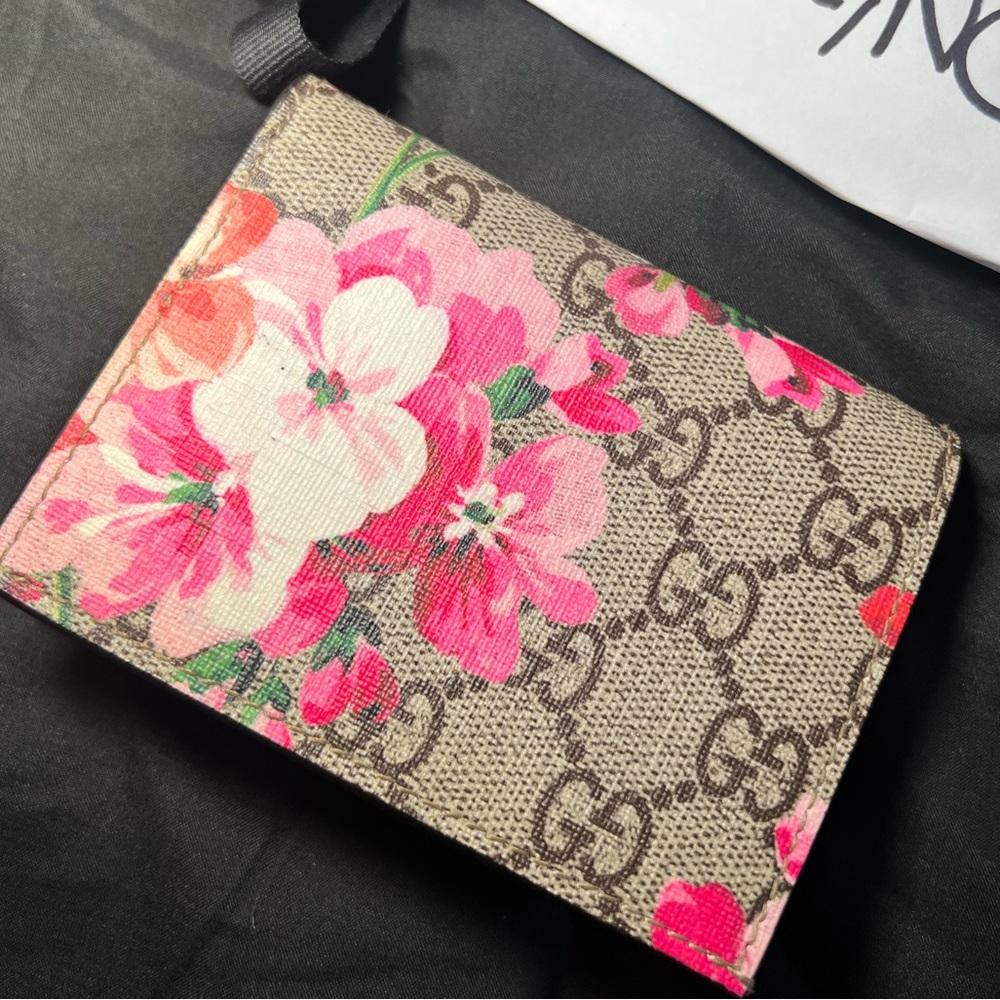 Gucci Blooms Wallet